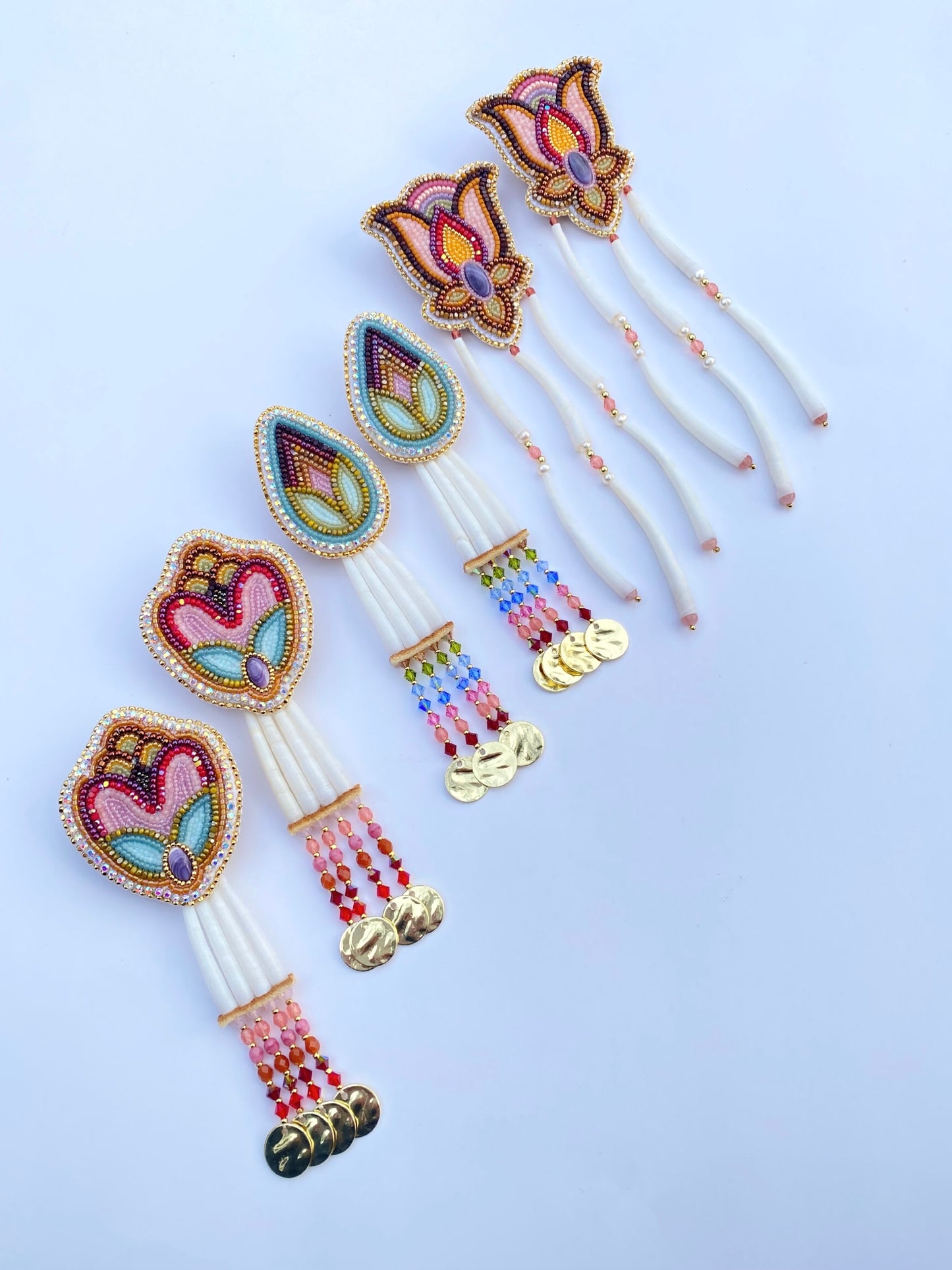 peachy rosebud earrings with dentalium drops 🥀