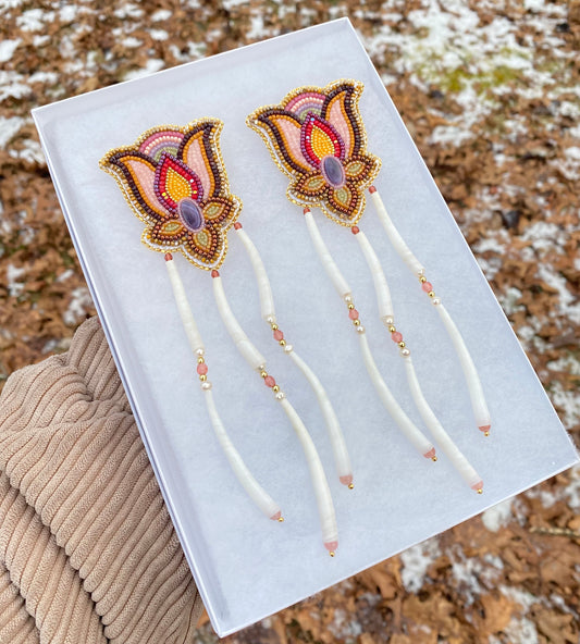 wampum floral earrings with dentalium shells 💌