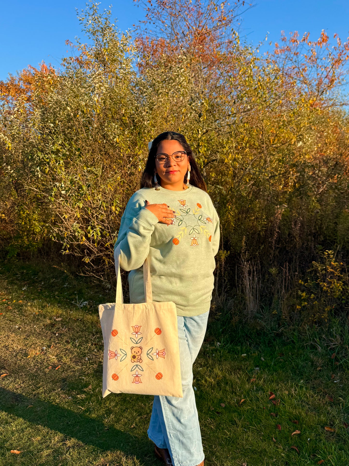 Cozy in Autumn — Tote Bag 🧸🎃 🍂