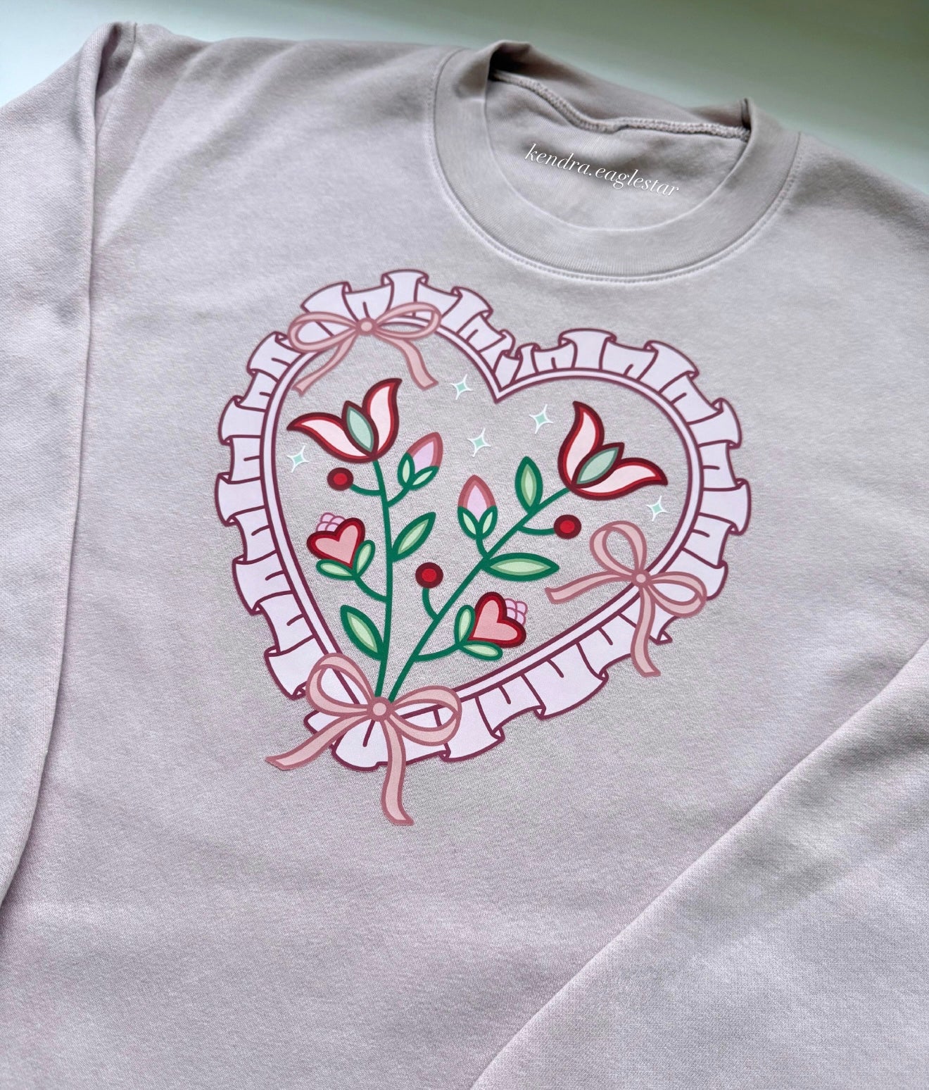 Lovely Lace crewneck sweater 💌🌿🎀